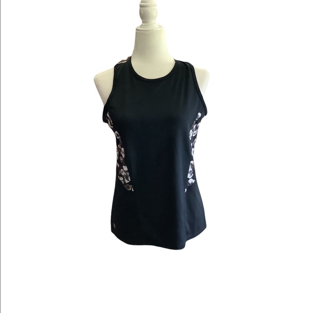 Tail Black With Gray Floral Print Athletic Top. EUC